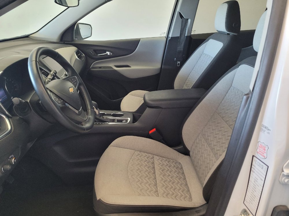 Used 2024 Chevrolet Equinox LT image 17