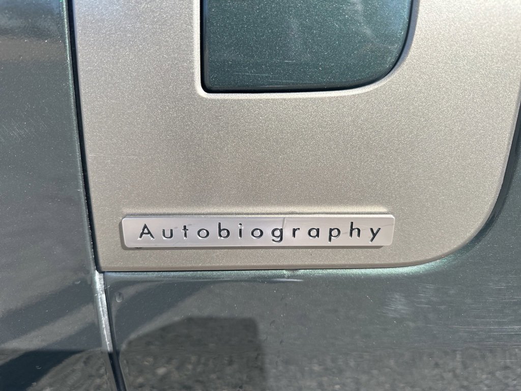 Used 2023 Land Rover Range Rover Autobiography image 6