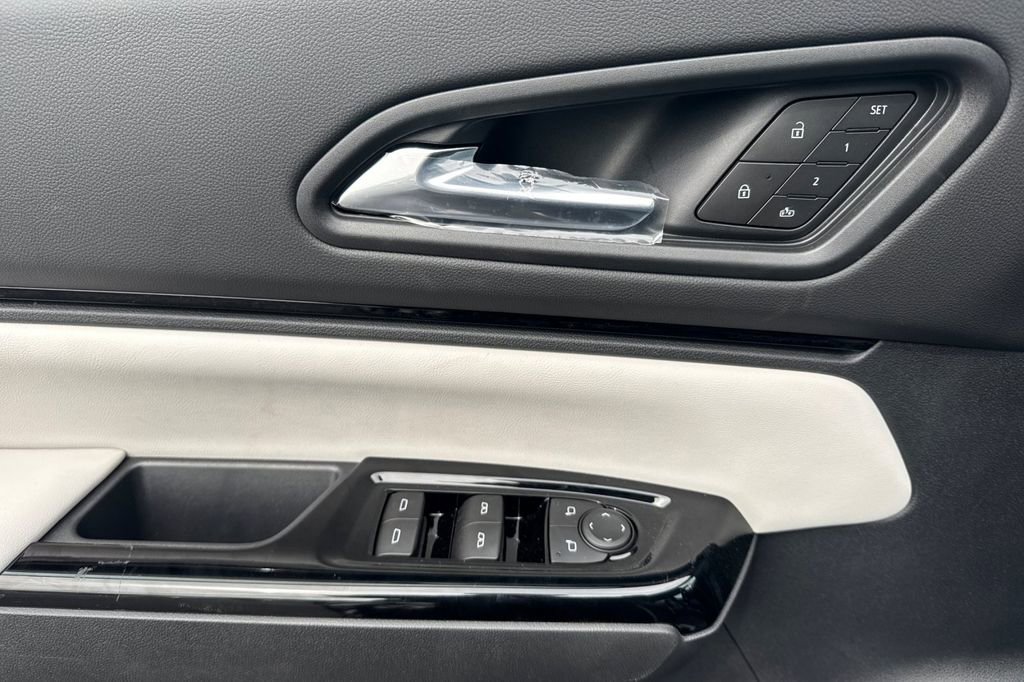 New 2026 Honda Prologue Touring image 11