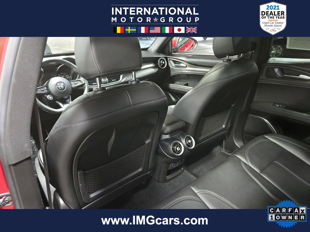 Used 2022 Alfa Romeo Stelvio Ti image 37