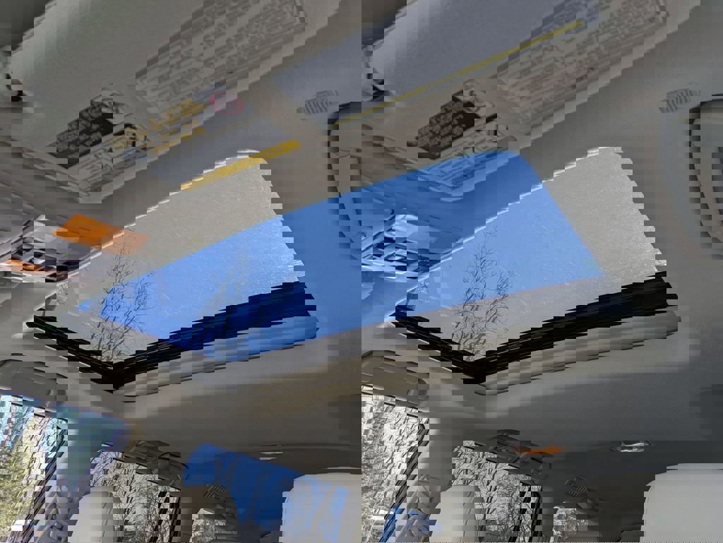 Used 2023 Lexus GX 460 Luxury w/ Sport Design Package image 16