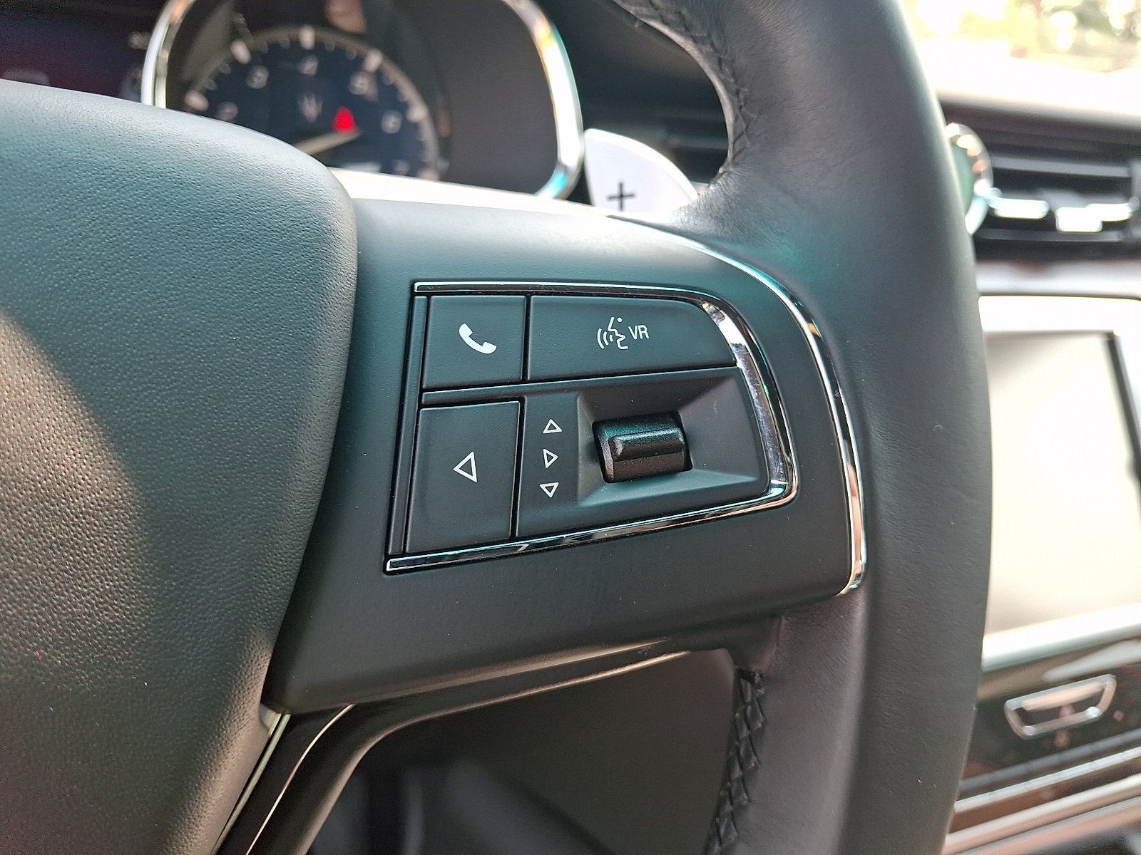 Used 2014 Maserati Quattroporte GTS RWD image 23