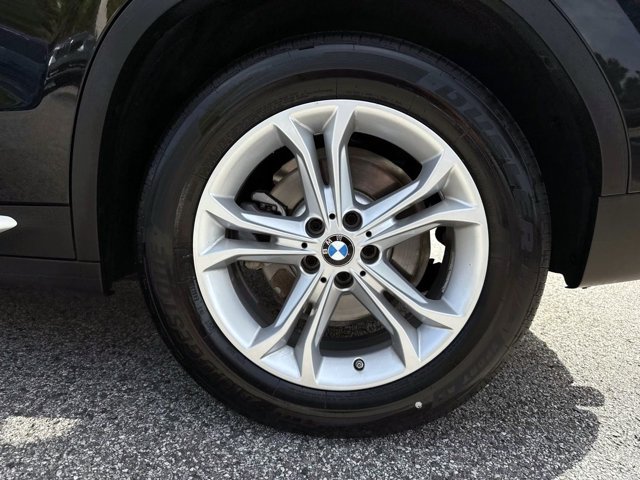Used 2019 BMW X3 sDrive30i w/ Driving Assistance Package RWD image 10