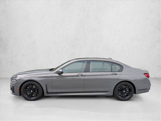 Used 2022 BMW 740i xDrive w/ M Sport Package AWD/4WD image 8