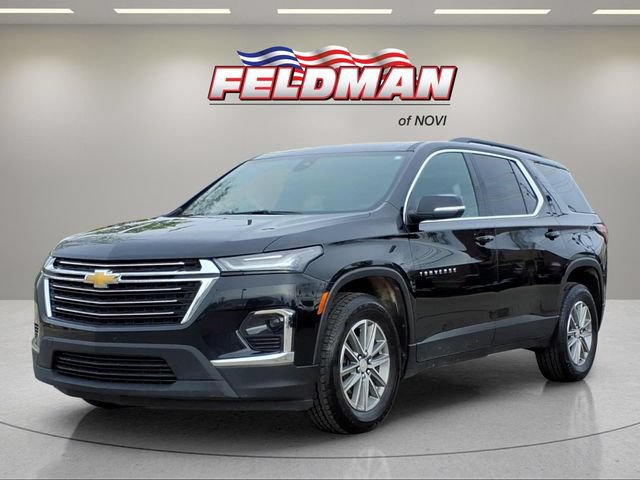 Used 2023 Chevrolet Traverse LT FWD image 1
