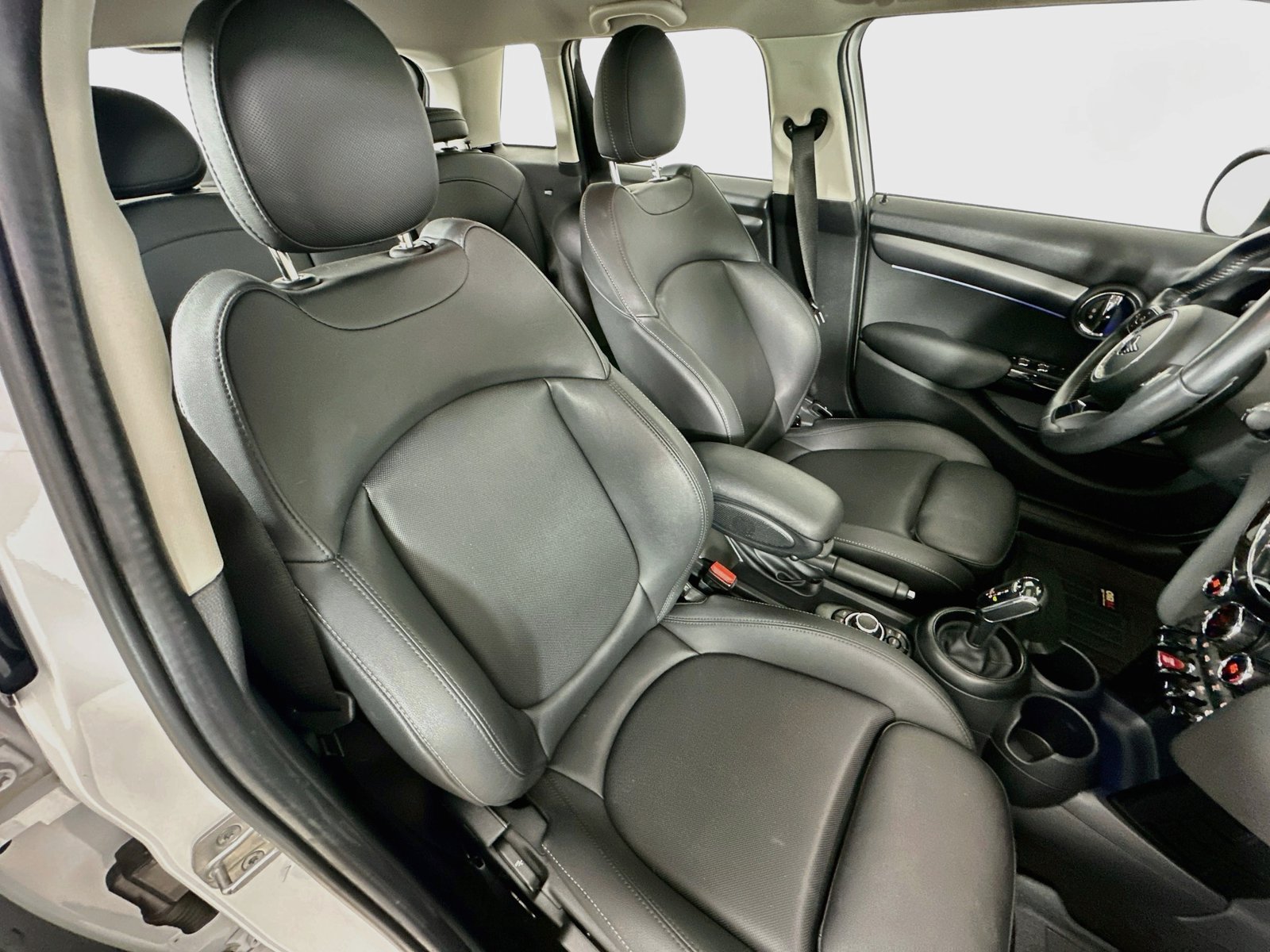 Used 2024 MINI Cooper S FWD image 43