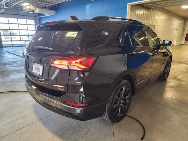 Certified 2023 Chevrolet Equinox RS w/ RS Leather Package FWD image 4