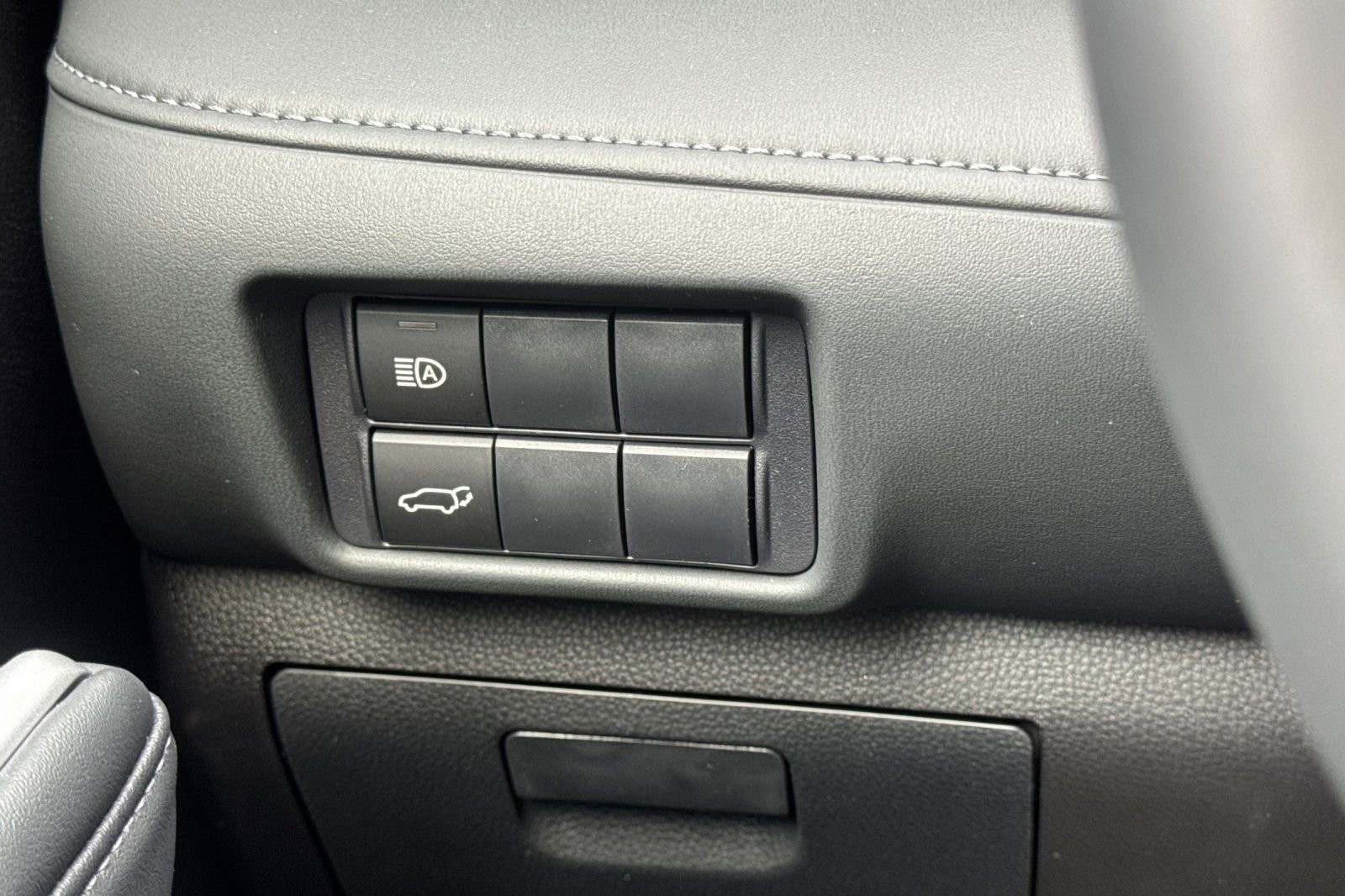 New 2026 Toyota Highlander XLE AWD/4WD image 30