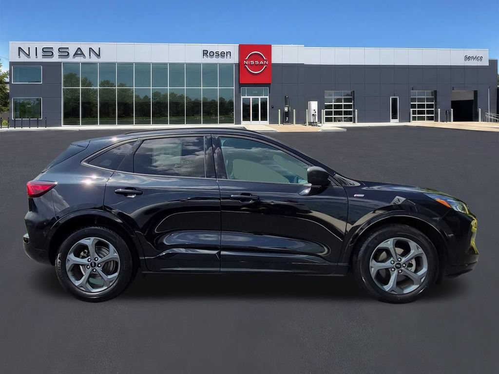 Used 2024 Ford Escape ST-Line FWD video 2
