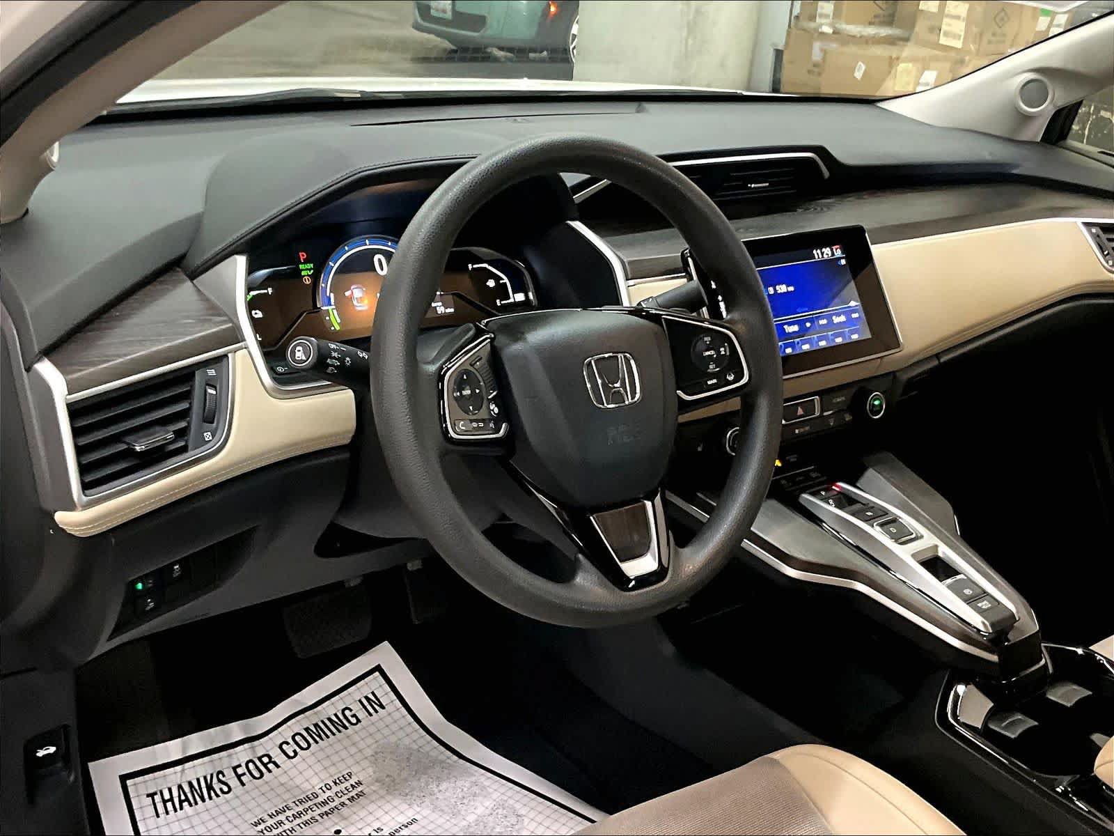 Used 2018 Honda Clarity Plug-In Hybrid image 16