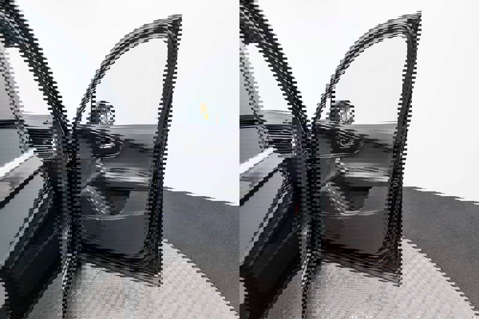 Used 2025 Audi Q7 3.0T Premium Plus image 39