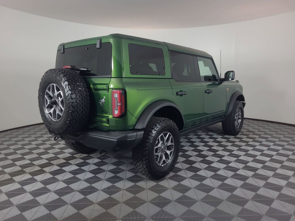 Used 2025 Ford Bronco Badlands AWD/4WD image 3