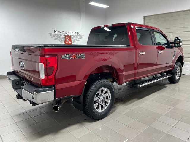 Used 2019 Ford F250 XLT w/ XLT Premium Package image 6
