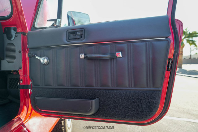 Used 1991 Jeep Wrangler Renegade AWD/4WD image 58