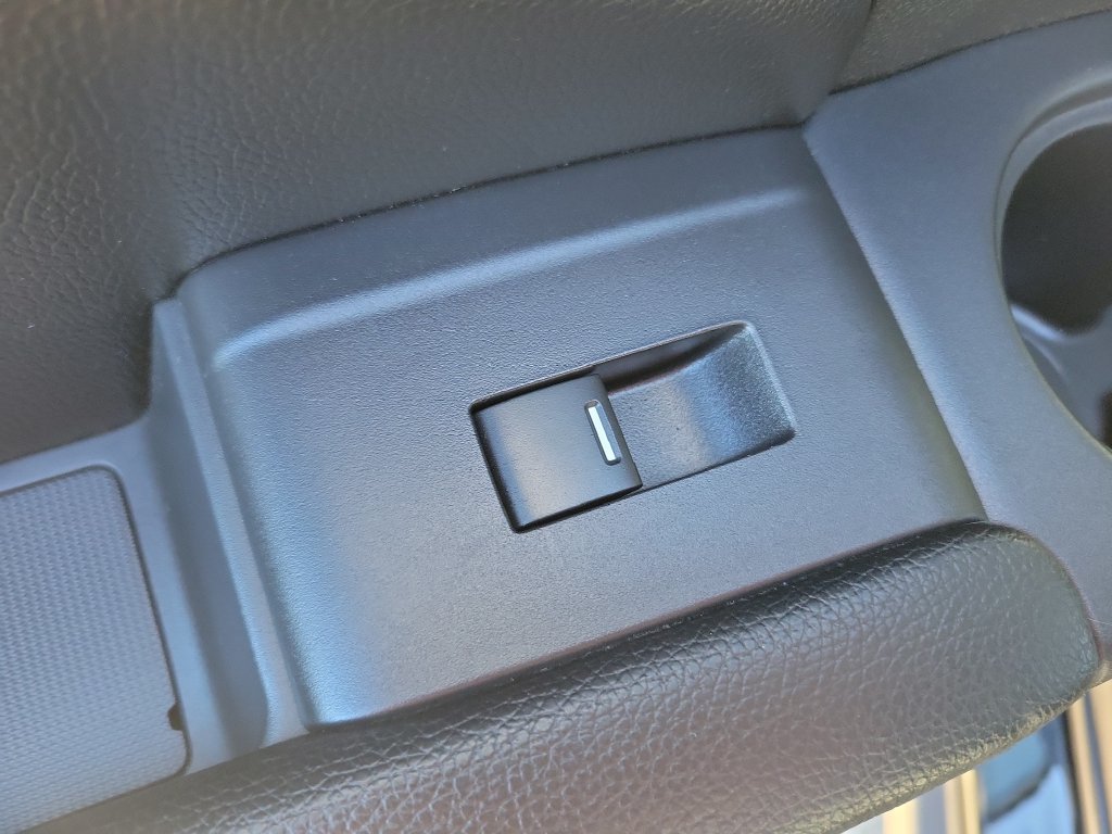 Used 2017 Honda Pilot EX-L image 16
