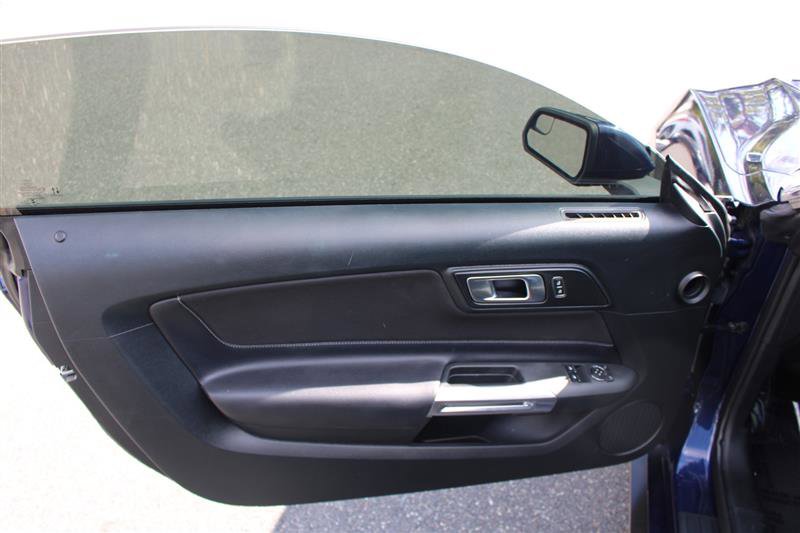 Used 2020 Ford Mustang GT image 11