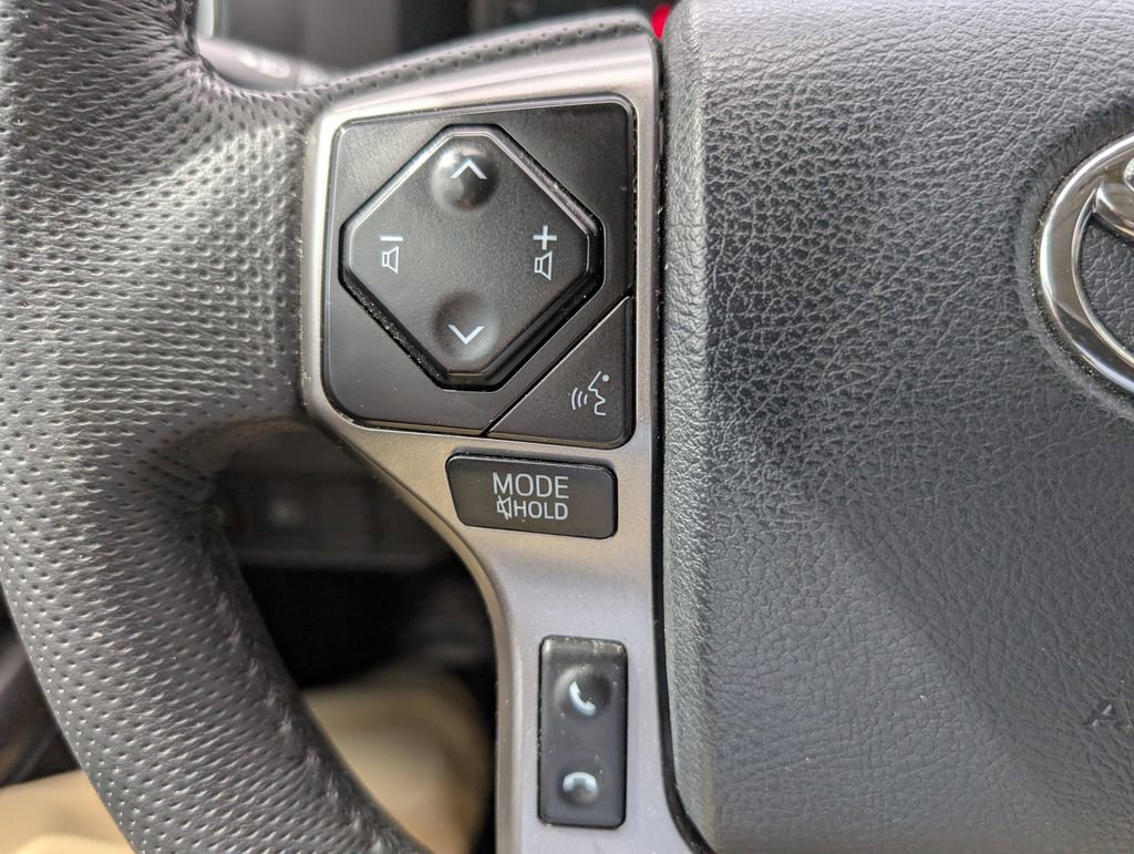Used 2023 Toyota Tacoma SR5 RWD image 25