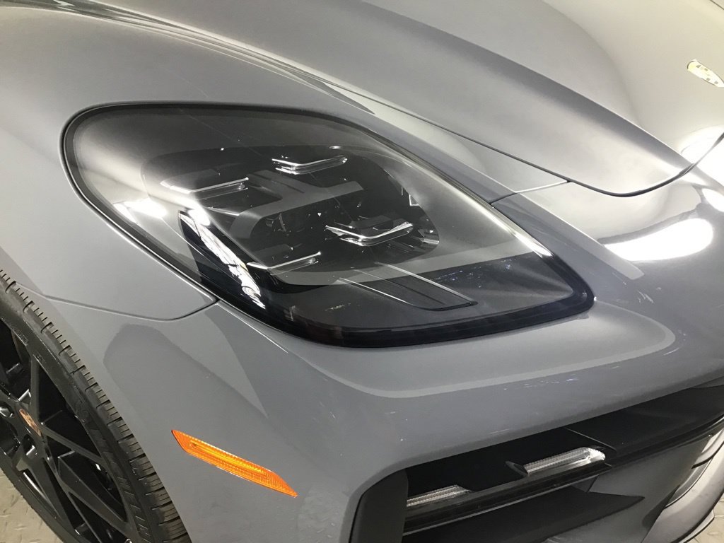 Certified 2026 Porsche Panamera 4 AWD/4WD image 15