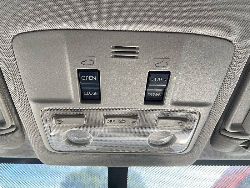 Used 2014 Toyota RAV4 XLE AWD/4WD image 14