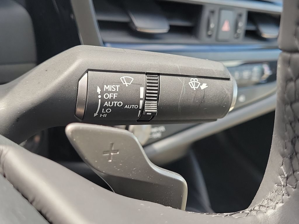 Used 2023 Lexus ES 350 w/ Premium Package FWD image 13