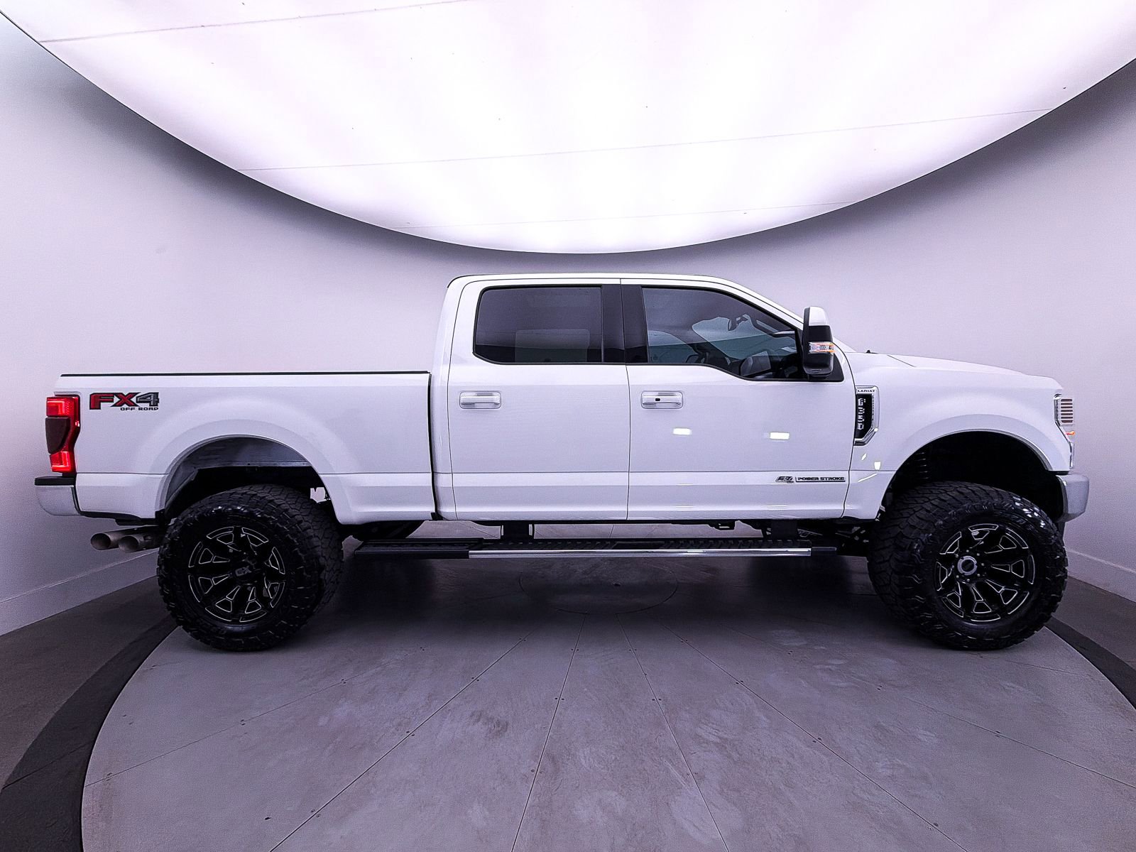 Used 2020 Ford F350 Lariat w/ Lariat Ultimate Package AWD/4WD image 46