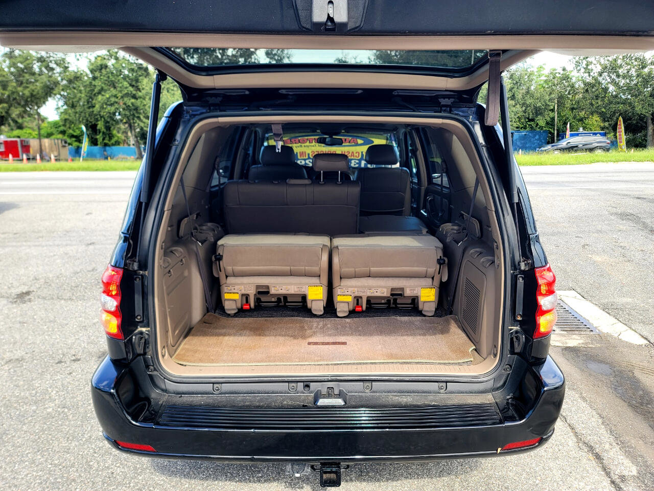 Used 2004 Toyota Sequoia Limited image 19