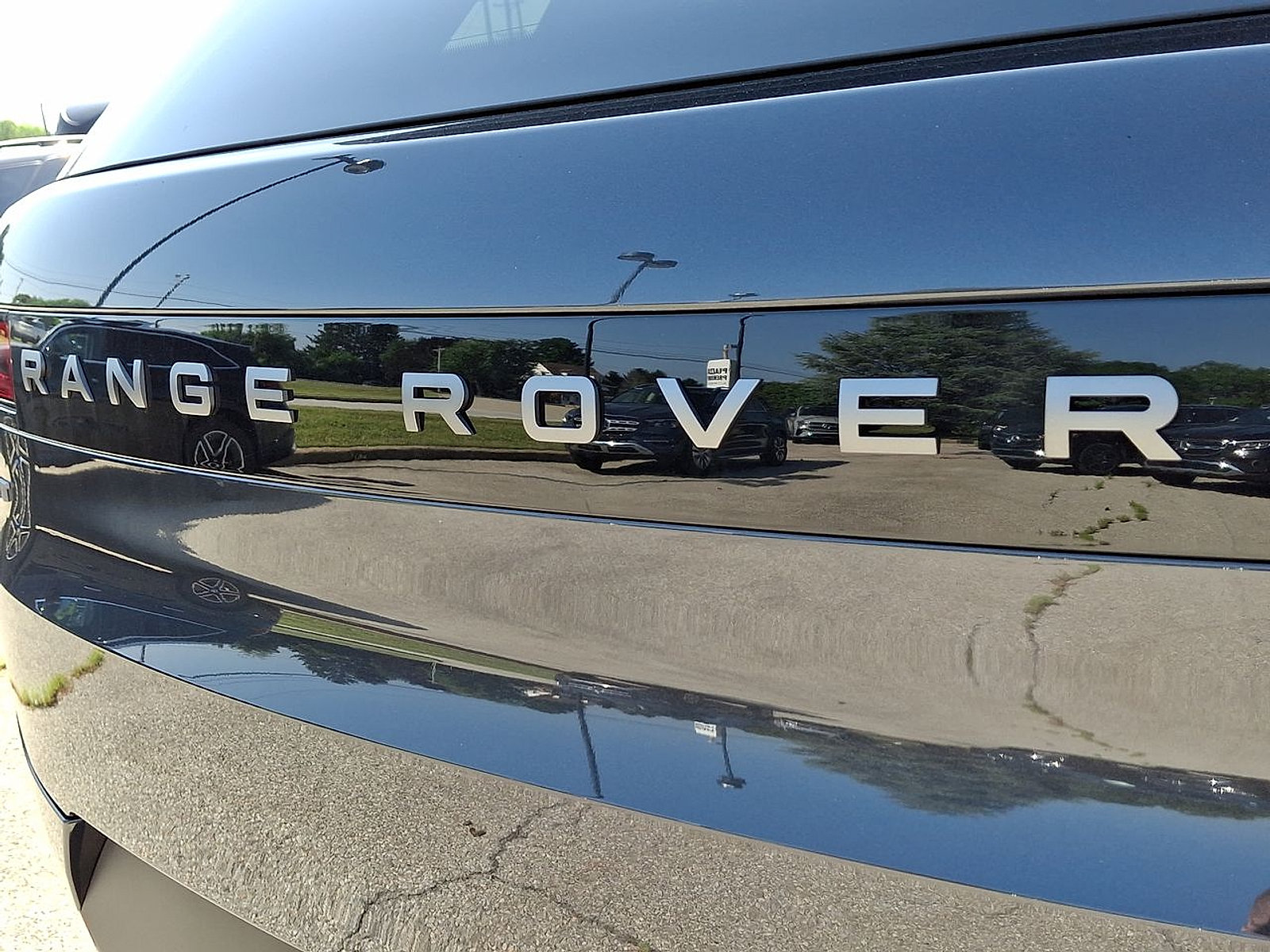 New 2026 Land Rover Range Rover Sport SE AWD/4WD image 30