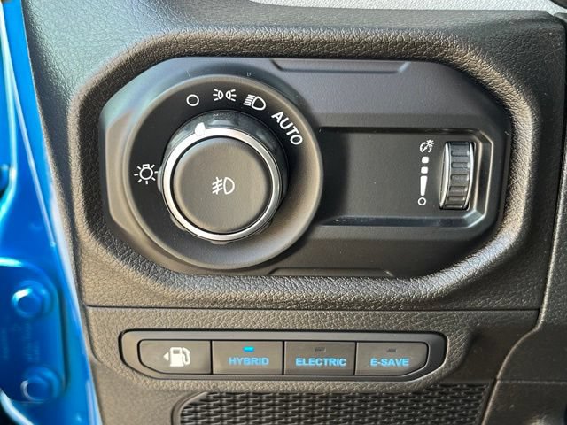 Used 2024 Jeep Wrangler Unlimited AWD/4WD image 21