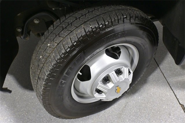 Used 2025 Chevrolet Silverado 3500 W/T w/ WT/CX Safety Package image 10
