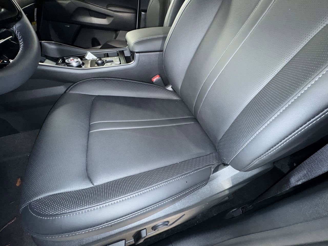 New 2026 Kia Sorento EX w/ EX Premium Package image 16