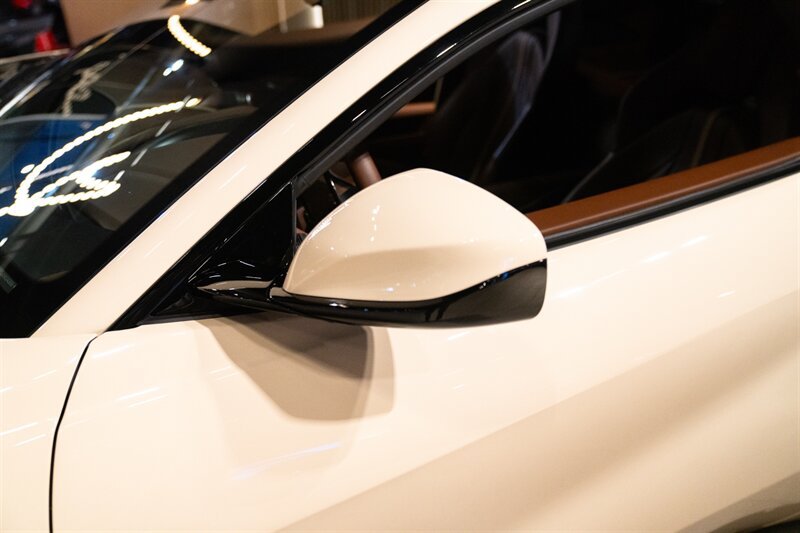 Used 2019 Ferrari 812 Superfast RWD image 15