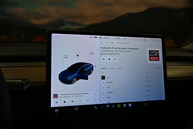Used 2021 Tesla Model 3 Standard Range Plus RWD image 27