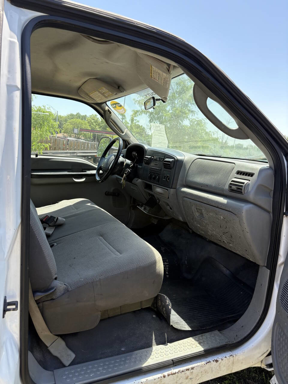 Used 2005 Ford F450 XL image 5