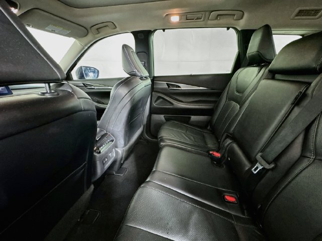 Used 2023 INFINITI QX60 Luxe w/ Cargo Package AWD/4WD image 22