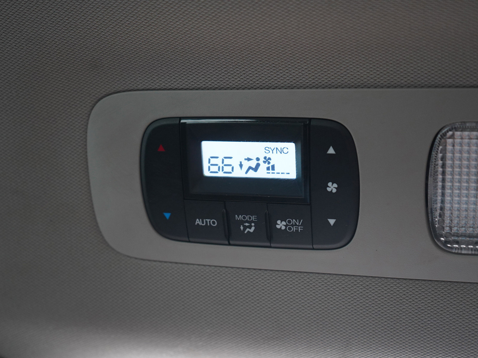 Used 2016 Honda Odyssey EX-L image 20
