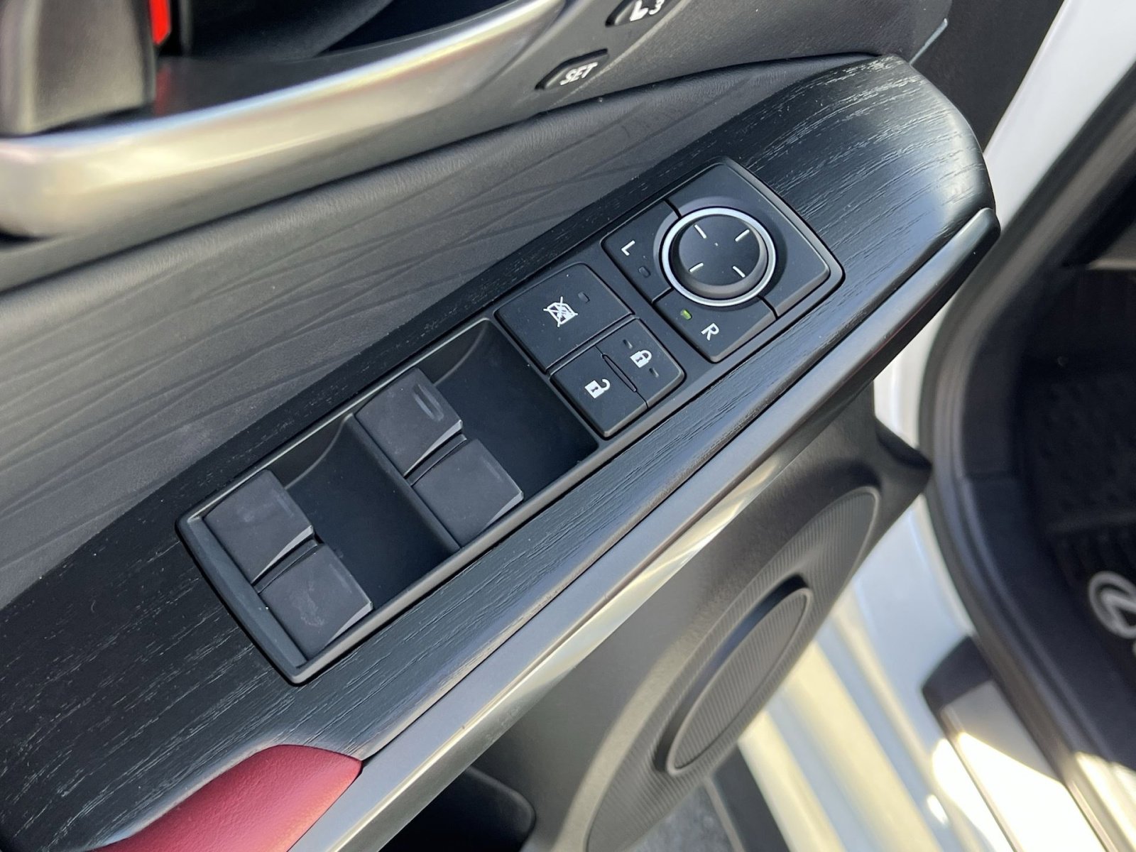 Used 2023 Lexus IS 300 AWD w/ Premium Package image 16