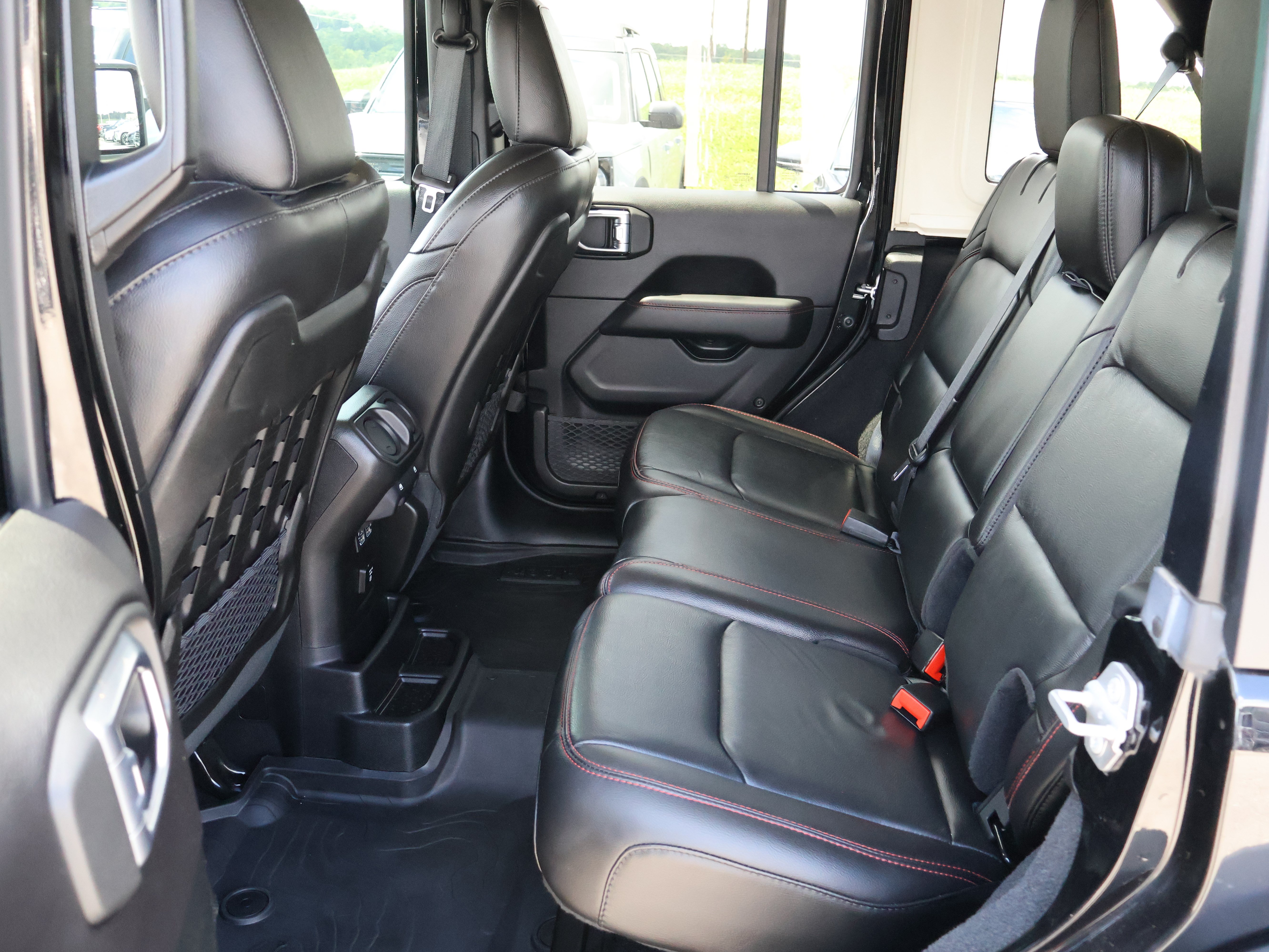 Used 2019 Jeep Wrangler Unlimited Rubicon AWD/4WD image 21