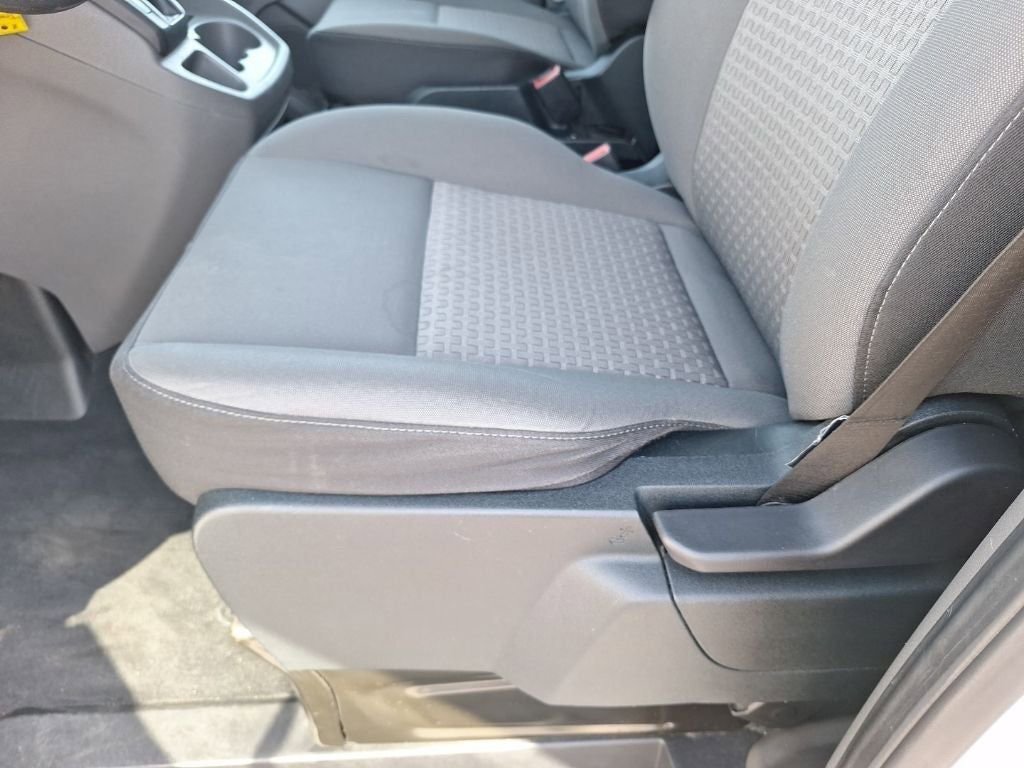 Used 2023 Ford Transit 350 XLT image 4