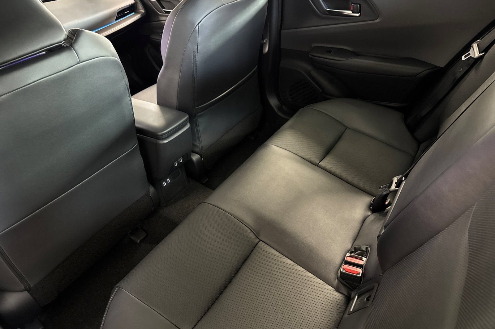 New 2026 Toyota Prius Limited FWD image 14