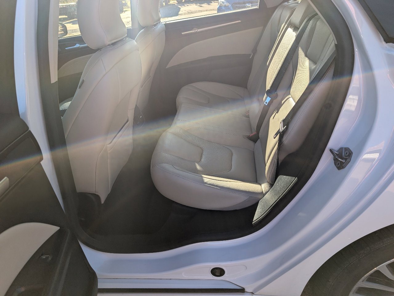 Used 2018 Ford Fusion Titanium image 12