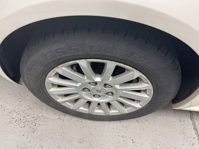 Used 2013 Cadillac CTS Luxury RWD image 4