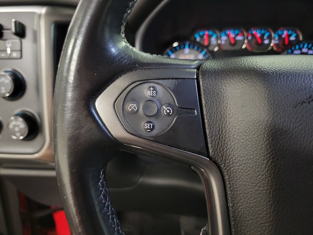 Used 2018 Chevrolet Silverado 1500 LT w/ All Star Edition AWD/4WD image 27