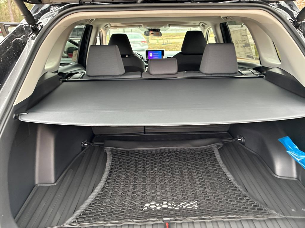 New 2025 Toyota RAV4 XLE image 41