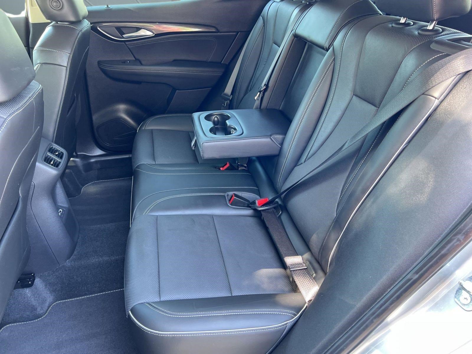 Used 2023 Buick Envision Essence image 15