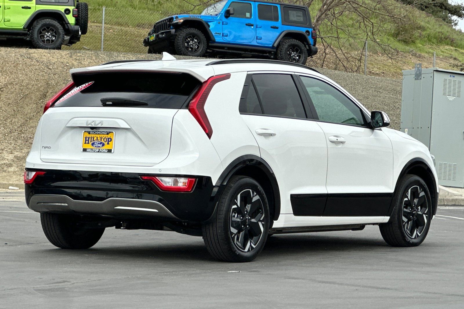 Certified 2024 Kia Niro Wind w/ Wind Preserve Package image 4