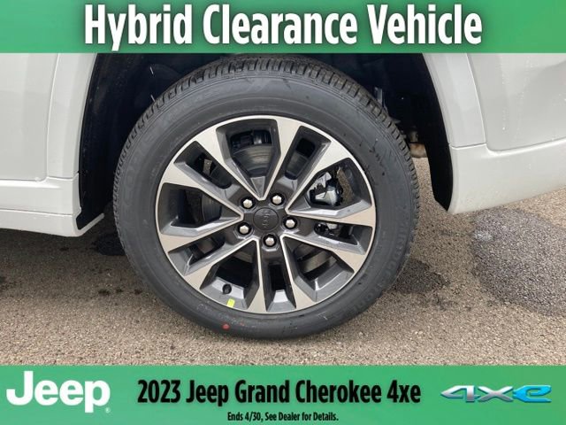 New 2023 Jeep Grand Cherokee Overland image 31