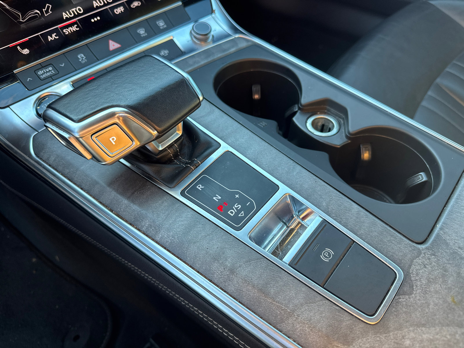 Used 2024 Audi A6 Premium Plus image 22