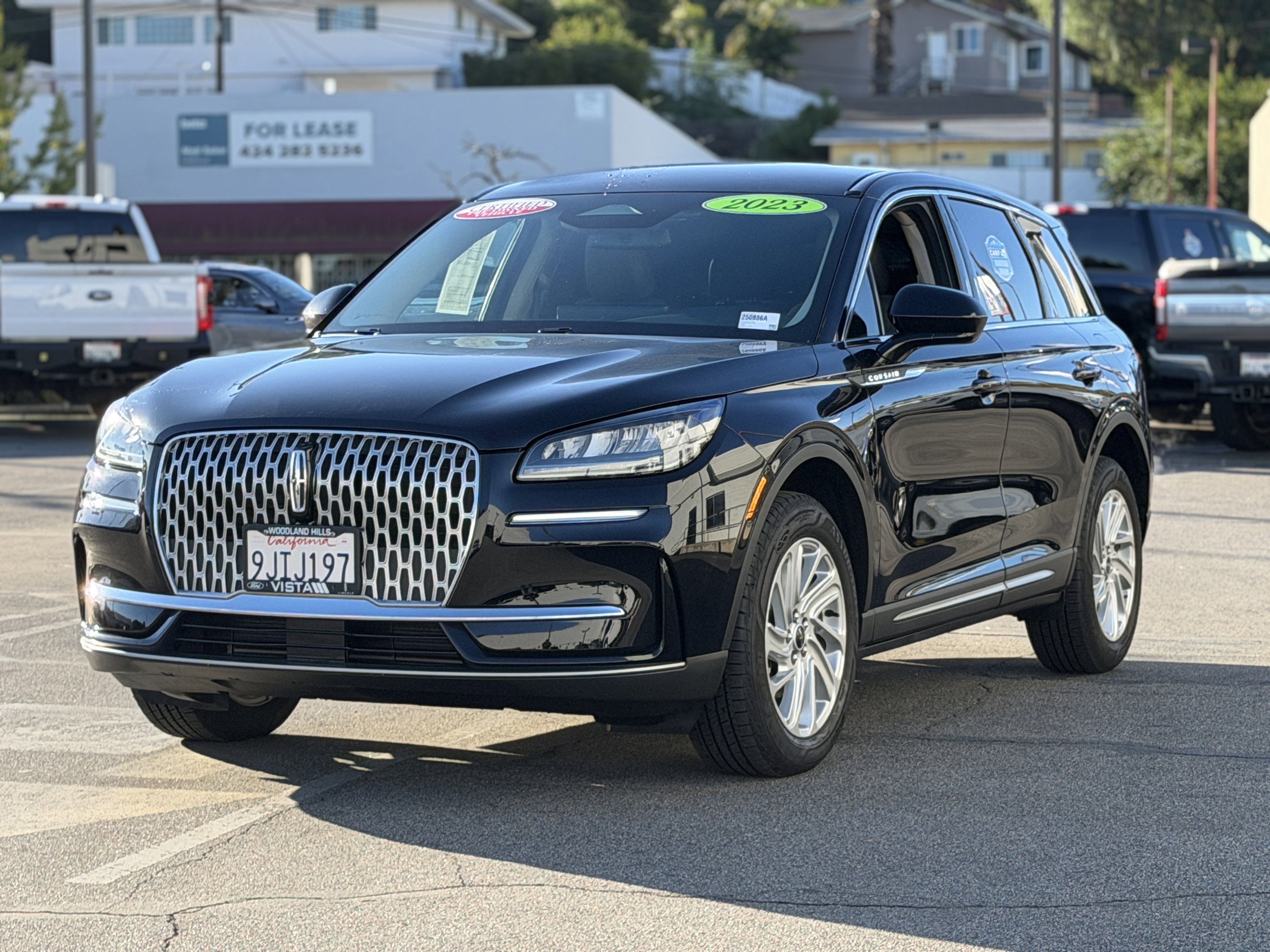 Certified 2023 Lincoln Corsair FWD image 4