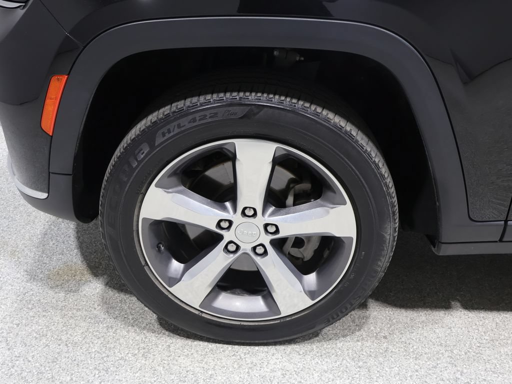 Used 2021 Jeep Grand Cherokee L Limited AWD/4WD image 7