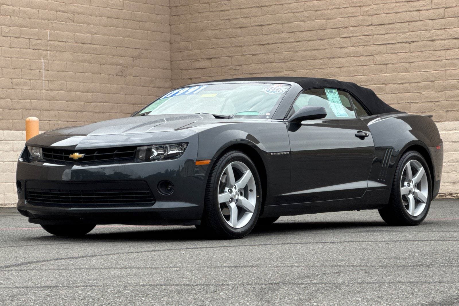 Used 2015 Chevrolet Camaro LT RWD image 10